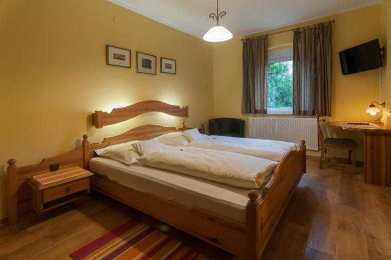 Hotel Rothenburger Hof Rothenburg ob der Tauber Exterior photo