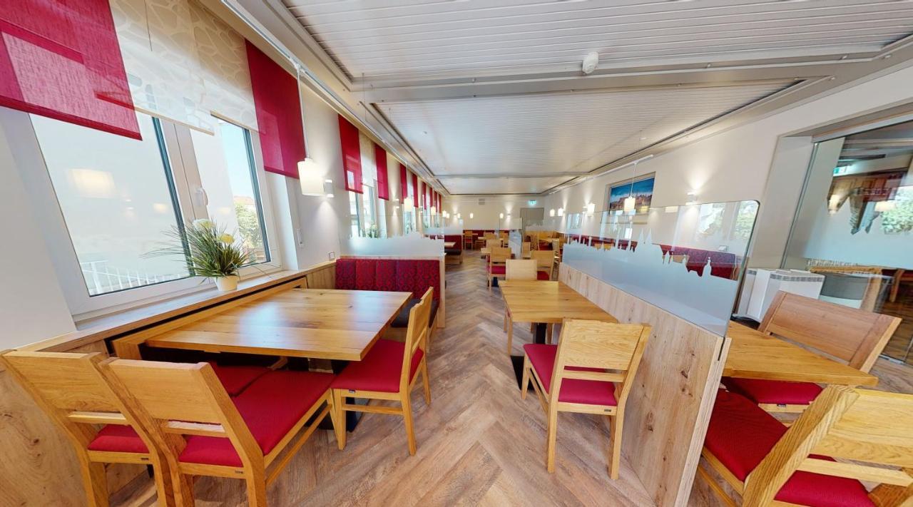 Hotel Rothenburger Hof Rothenburg ob der Tauber Exterior photo