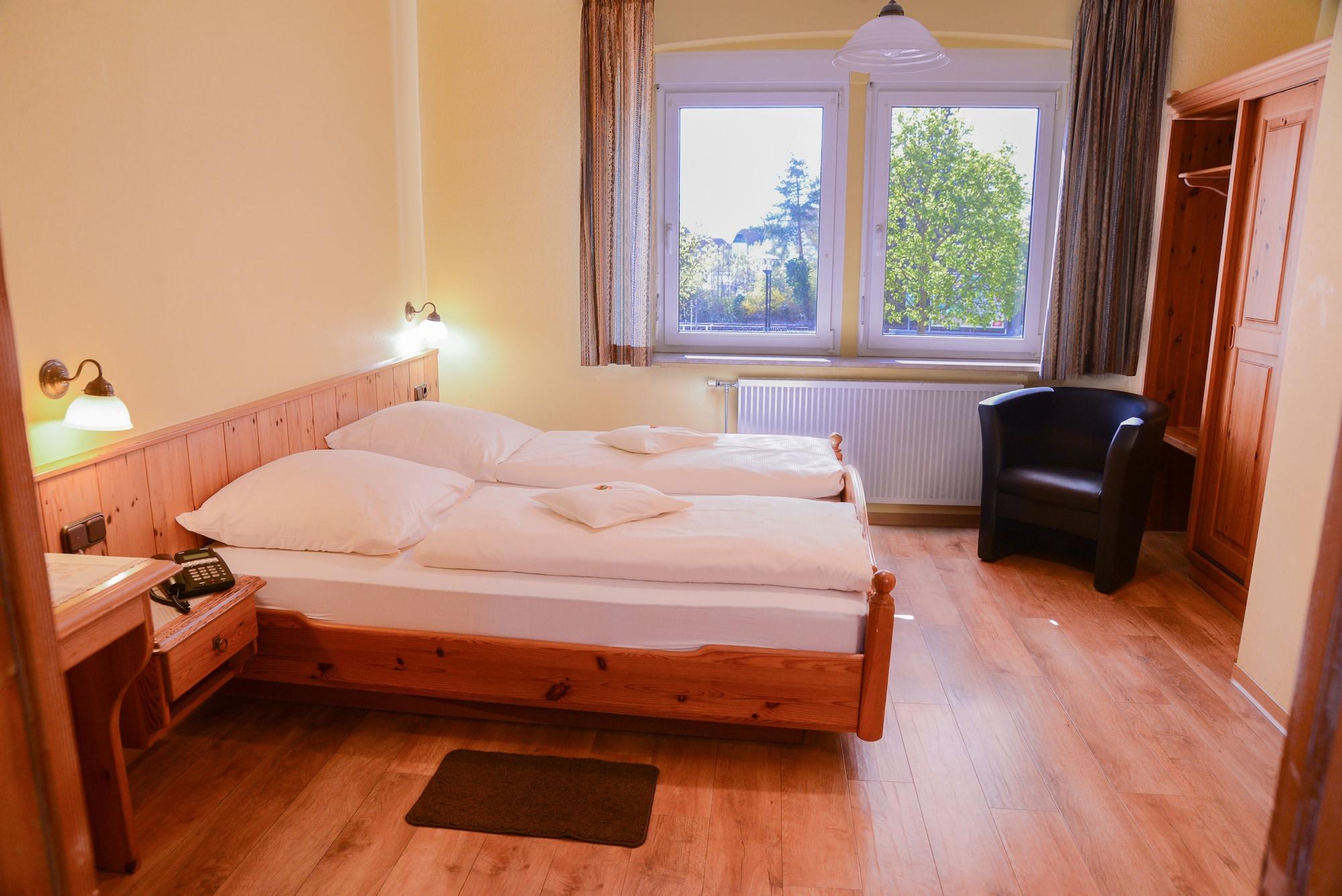 Hotel Rothenburger Hof Rothenburg ob der Tauber Exterior photo