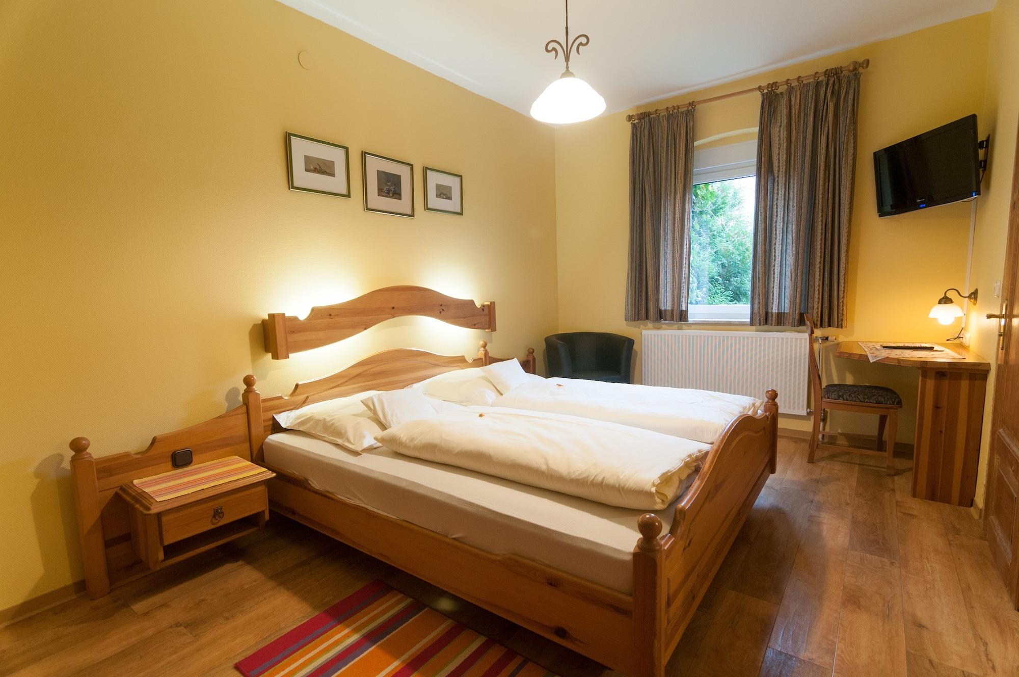 Hotel Rothenburger Hof Rothenburg ob der Tauber Exterior photo
